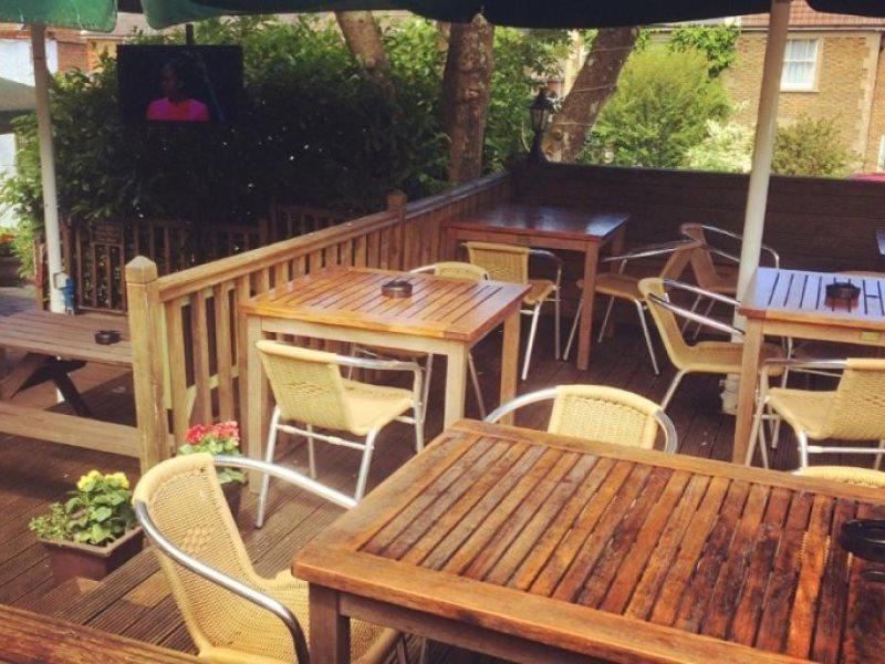 The Wheatsheaf Inn Cuckfield Esterno foto