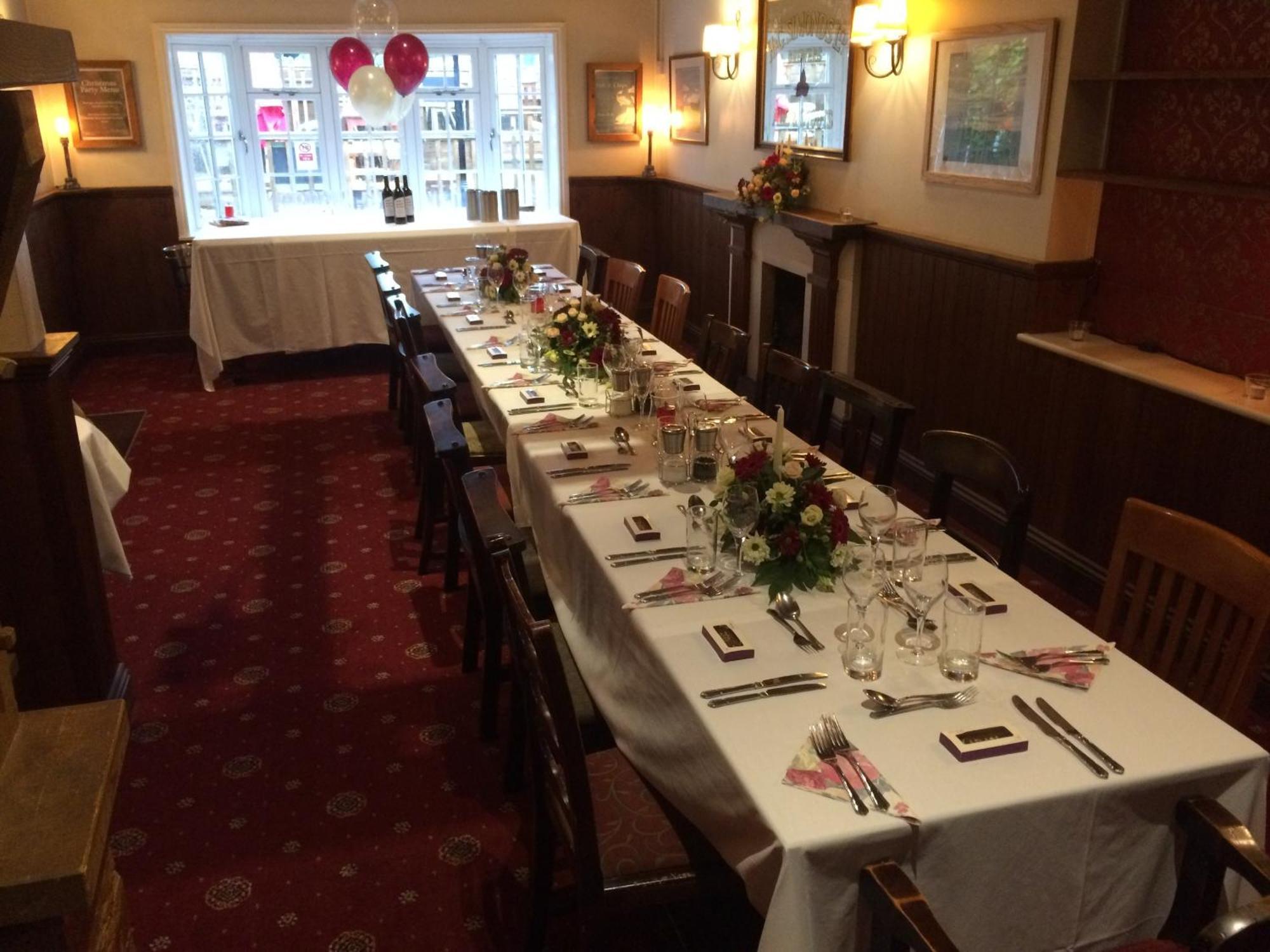 The Wheatsheaf Inn Cuckfield Esterno foto